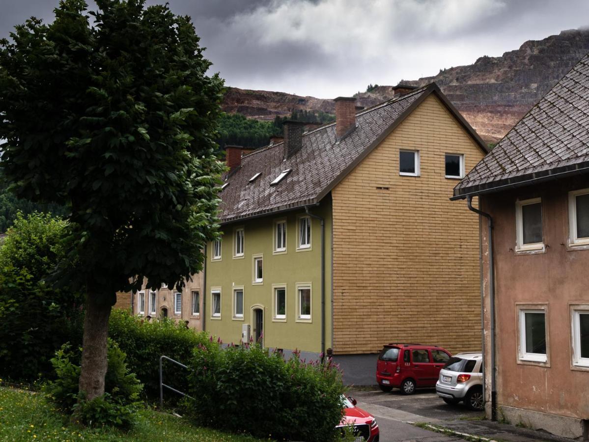 Eisenerz Stefan Apartment / Ferien Wohnung Esterno foto
