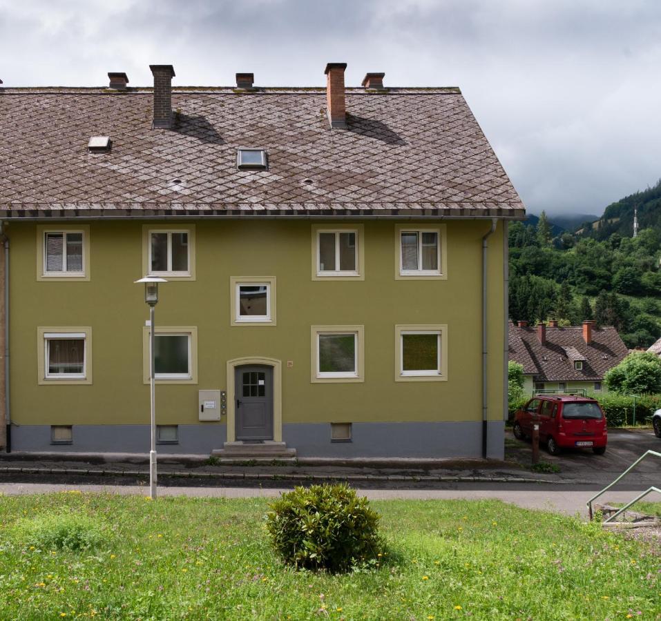 Eisenerz Stefan Apartment / Ferien Wohnung Esterno foto